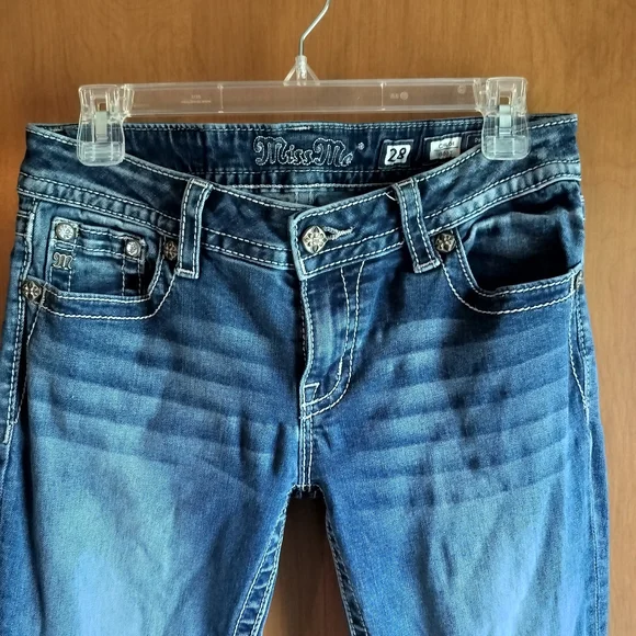 Miss Me Chloe Boot Cut Jeans with Cross Embroidery & Rhinestone Detail Size 28 - Picture 6 of 13